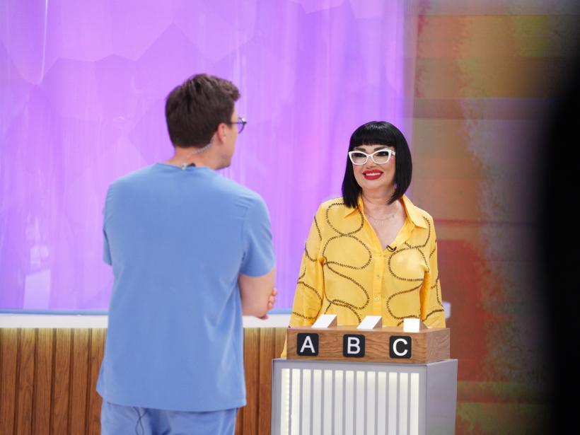 Ozana Barabancea vorbește la MediCOOL, diseară, de la 18:00, pe Antena 1 și AntenaPLAY, despre procesul de slăbire 18979512