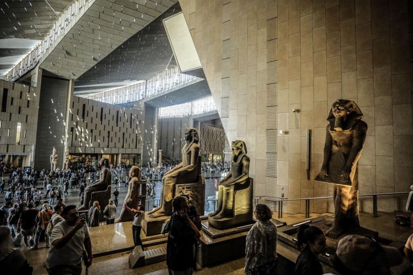 O simplă vizită la muzeu ar putea fi mai eficientă decât o zi la spa