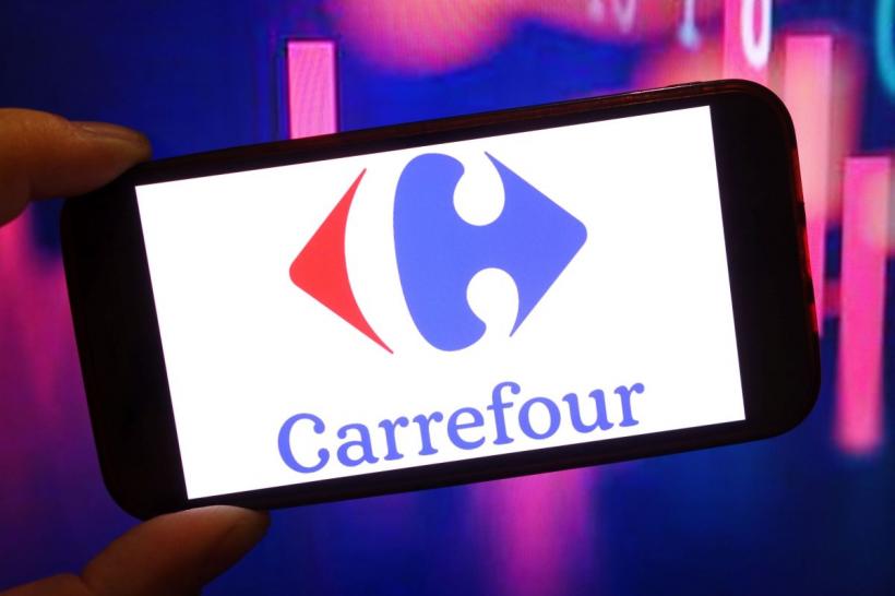 Frații Pavăl, fondatorii Dedeman, vor să cumpere Carrefour România! Mișcare-surpriză care poate schimba piața de retail