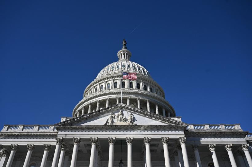 Senatul american pune capăt blocajului guvernamental