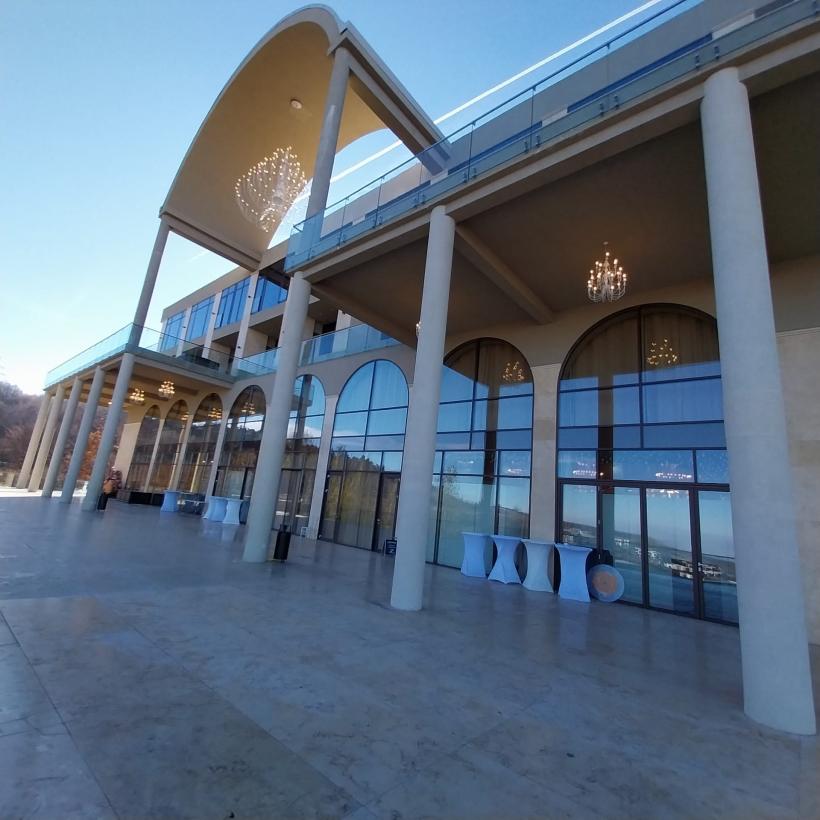 Turismul în „Țara Minunilor”, la Wonderland Cluj-Napoca 18980893