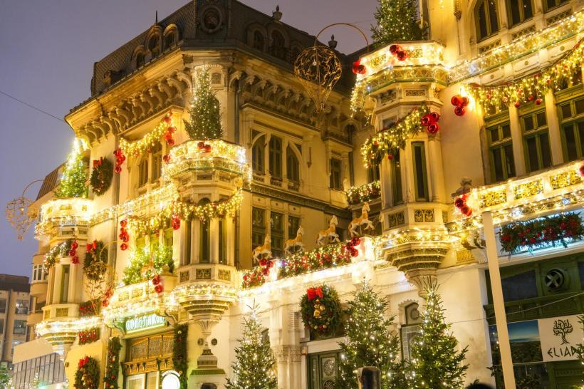 Atmosferă de basm la Craiova și Sibiu: Târgurile de Crăciun s-au deschis 18981090