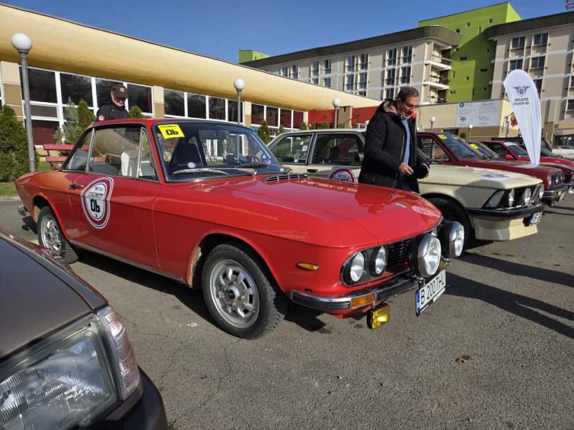 Totul pe noapte X Tommy Hilfiger 2025 – Primul raliu de regularitate nocturn cu autovehicule istorice din România a luat startul pe 15 noiembrie!  18981179