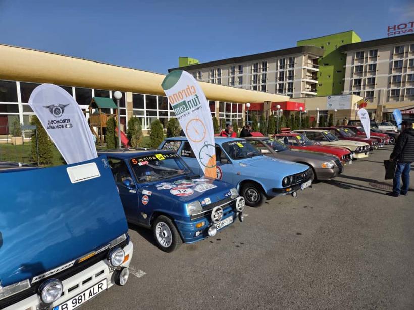 Totul pe noapte X Tommy Hilfiger 2025 – Primul raliu de regularitate nocturn cu autovehicule istorice din România a luat startul pe 15 noiembrie!  18981180