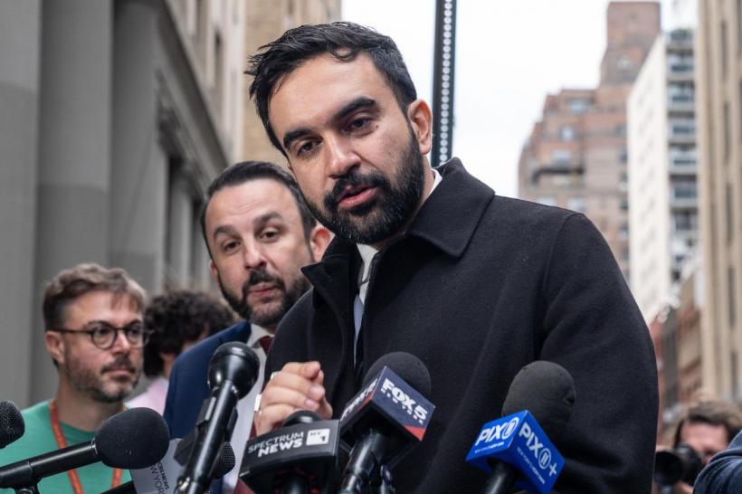 Trump anunță că se va întâlni cu noul primar din New York, pe care l-a făcut comunist 18981259