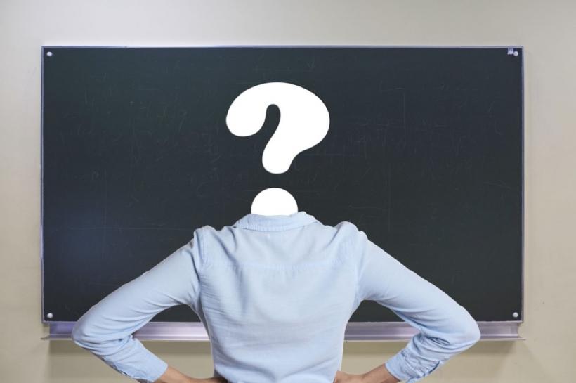 Criză majoră de profesori, în România: Fizica, cea mai afectată materie