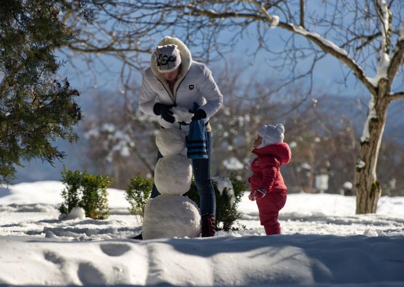 Horoscop decembrie 2025. Zodiile care își schimbă VIAȚA în ultima lună a anului! Află ce pas major faci și tu!