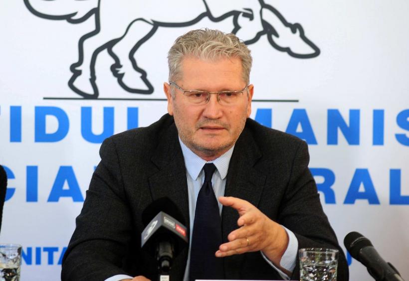 Un candidat care s-a retras din cursa electorală le cere bucureștenilor să-l voteze pe Daniel Băluță