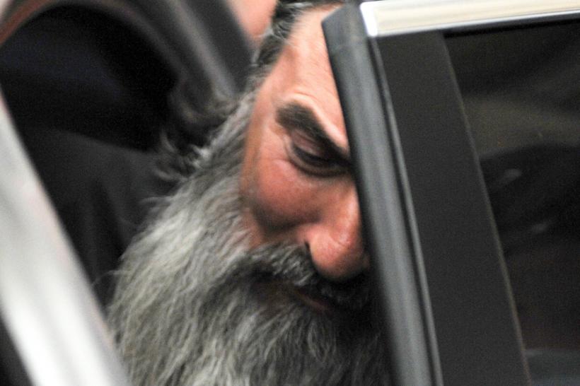 ÎPS Teodosie a primit cadou un automobil de lux de la preoții din Constanța