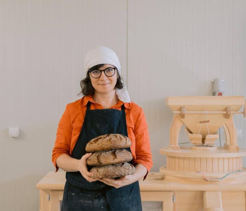 Brutăria artizanală Miez s-a întors acasă, în București și continuă povestea din Piața Amzei