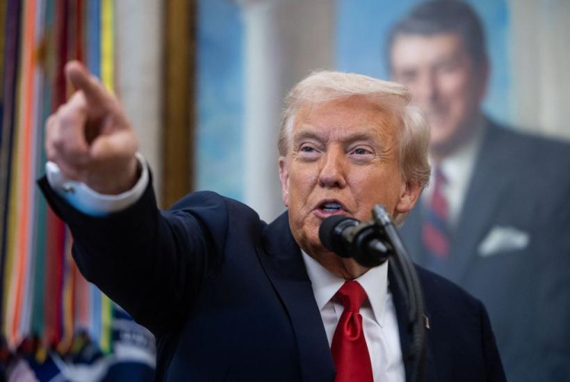 Casa Albă justifică remarca lui Trump la adresa unei jurnaliste, pe care a numit-o „purcelușă” 18982076