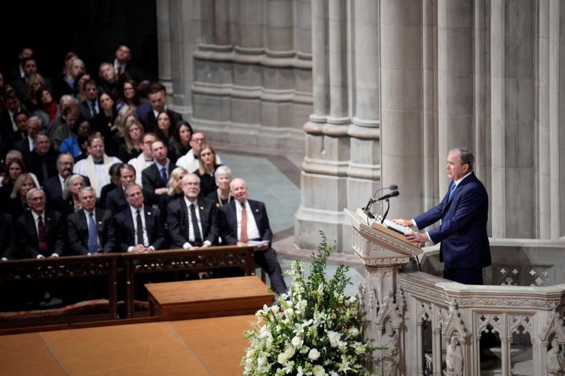 Joe Biden și George W. Bush, prezenți la funeraliile lui Dick Cheney. Trump a lipsit 18982070