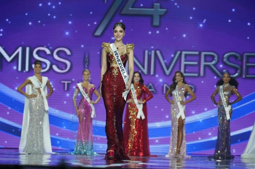 Miss Mexic, Fatima Bosch, încoronată Miss Univers 2025 în Bangkok, după un sezon marcat de scandaluri 18982119