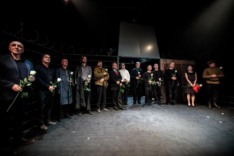 Noiembrie polonez sub semnul literaturii române. Întâlniri cu scriitorii Cătălin Dorian Florescu, Lucian Dan Teodorovici și Adrian Cioroianu 18982167