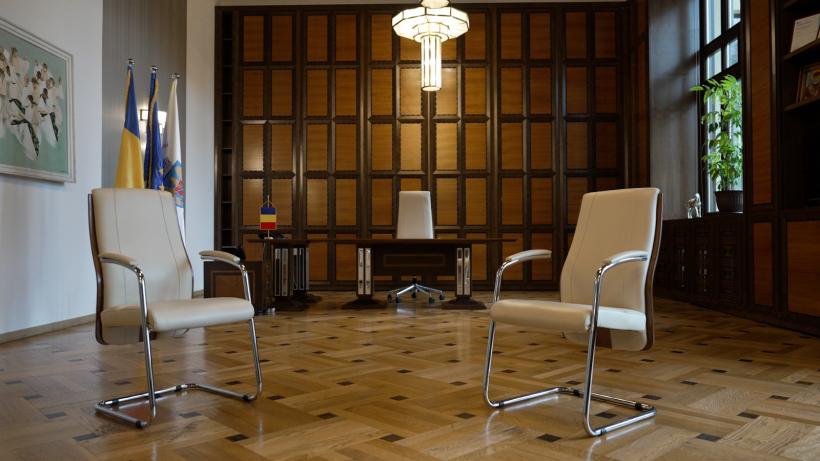 Pe urmele lui Nicușor Dan - Ediții speciale Observator, în direct din biroul Primarului General al Capitalei, luni-miercuri, de la ora 19.00