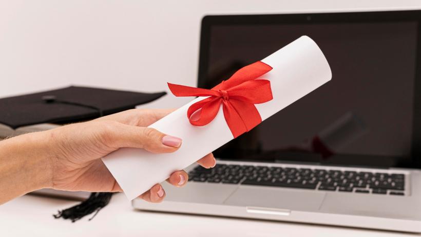 Vrei s&#259; te faci bugetar? Prima prob&#259;: se verific&#259; dac&#259; diploma nu e fals&#259;