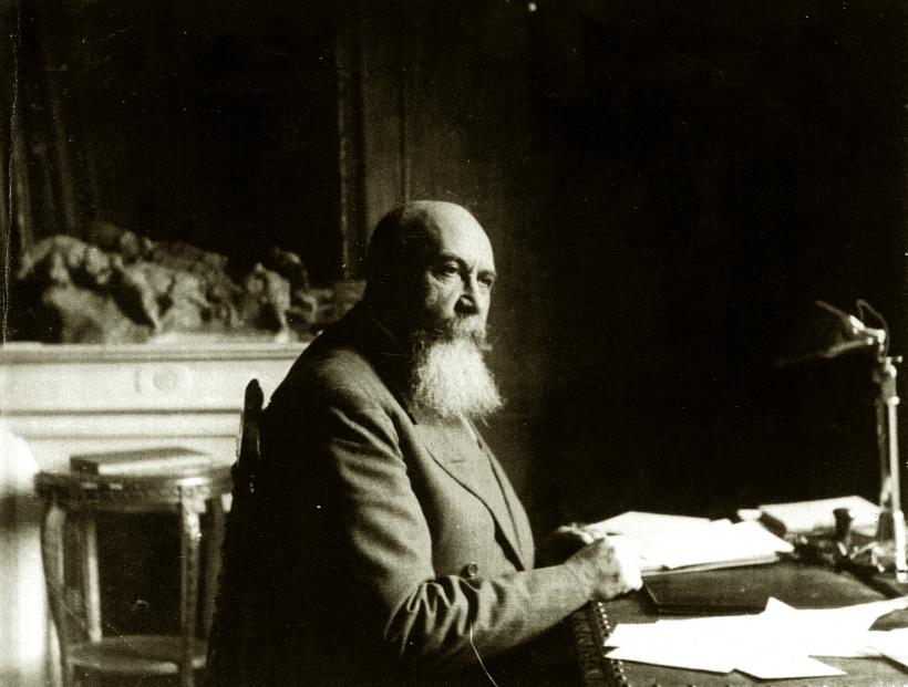 Nicolae Iorga, profesorul profet căzut în capcana istoriei