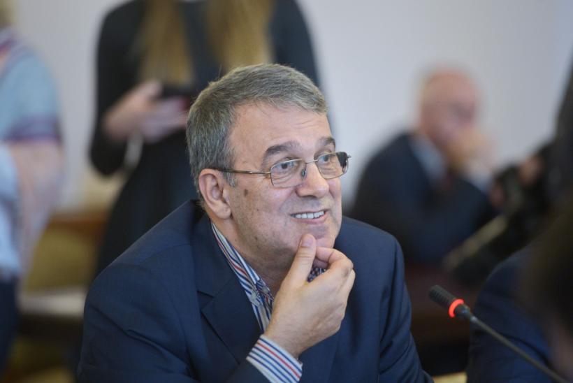 Primăria Constanța lovește din nou: aproape 8 milioane de euro, pentru repararea jardinierelor