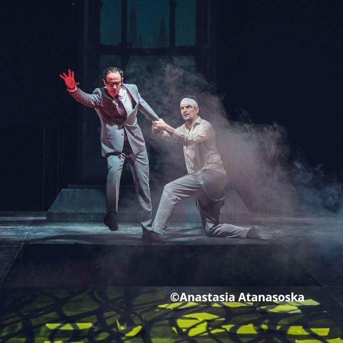 Atenție! Rinocerii invadează orașul! – o nouă premieră semnată de Vlad Massaci 18982853