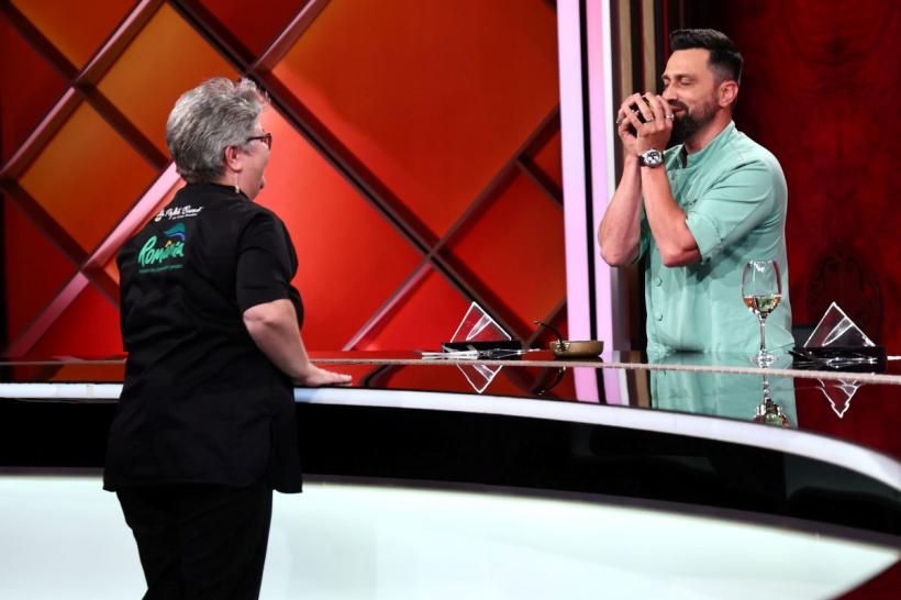 Chefi la cuțite, lider de audiență cu ediția de ieri seară. Chef Ștefan Popescu i-a dat cuțitul de aur lui Tal Berkovich, iar Chef Orlando Zaharia a câștigat bomba 18982992