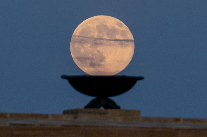 Cele patru zodii puternic influențate de Luna în Pești din 27 noiembrie