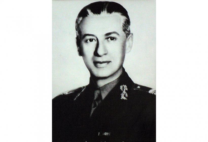 Cum s-a tras în limba română numele Sănătescu