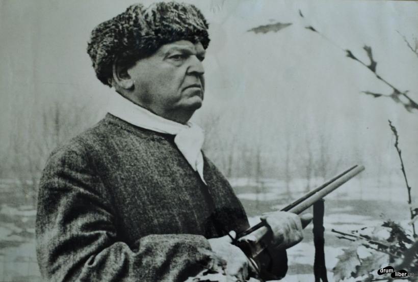 Mihail Sadoveanu, Marele Maestru al Francmasoneriei Române 18982887