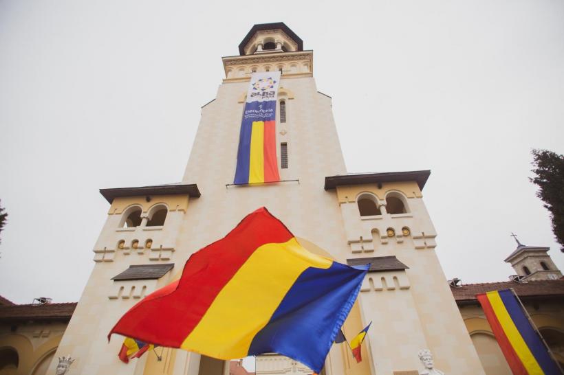 Primarul din Alba Iulia, după huiduielile de 1 Decembrie: Organizatorii nu vor mai primi de Ziua Naţională aprobare să facă manifestări 18983618