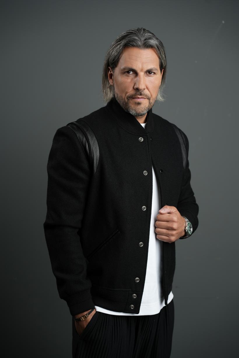 Adrian Vasile intră în showbiz: antrenorul devine prezentatorul Survivor 2026 18983667