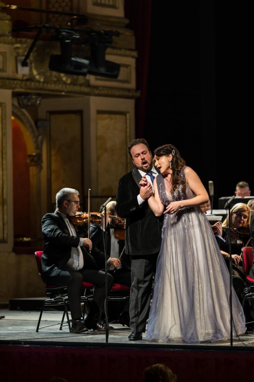 Soliști ai Operei Naționale din București, recital la Scala din Milano pe 3 decembrie, în Il Ridotto dei Palchi „Arturo Toscanini” 18983942