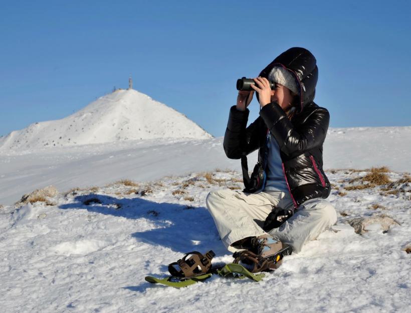 Trei zodii lovite de ghinion în decembrie! Cine atinge „fundul sacului” și cum se ridică la final