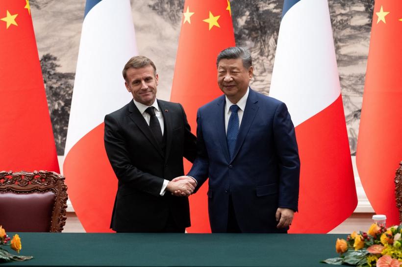 Macron și Xi, întâlnire în afara protocolului. Liderii au promis aprofundarea cooperării