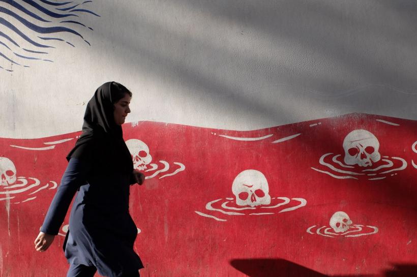 Organizatori iranieni de maraton - arestați, deoarece au permis femeilor să participe fără hijab 18984433