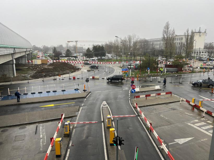 Accesul auto către terminalele Aeroportului Henri Coandă, modificat temporar. Care este noua rută 18984605
