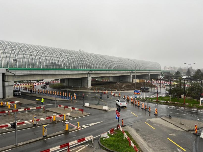 Accesul auto către terminalele Aeroportului Henri Coandă, modificat temporar. Care este noua rută 18984606