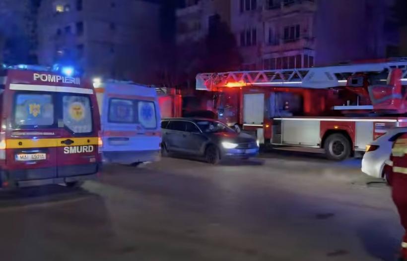 Incendiu la secția de Psihiatrie a Spitalului Județean Deva. 26 de pacienți evacuați. A fost activat Planul rosu de intervenție 18984705