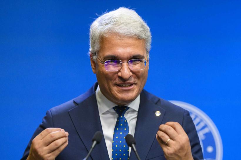 Ministrul Investițiilor Europene, Dragoș Pîslaru, îl dă pe Bolojan pe mâna lui Kovesi!