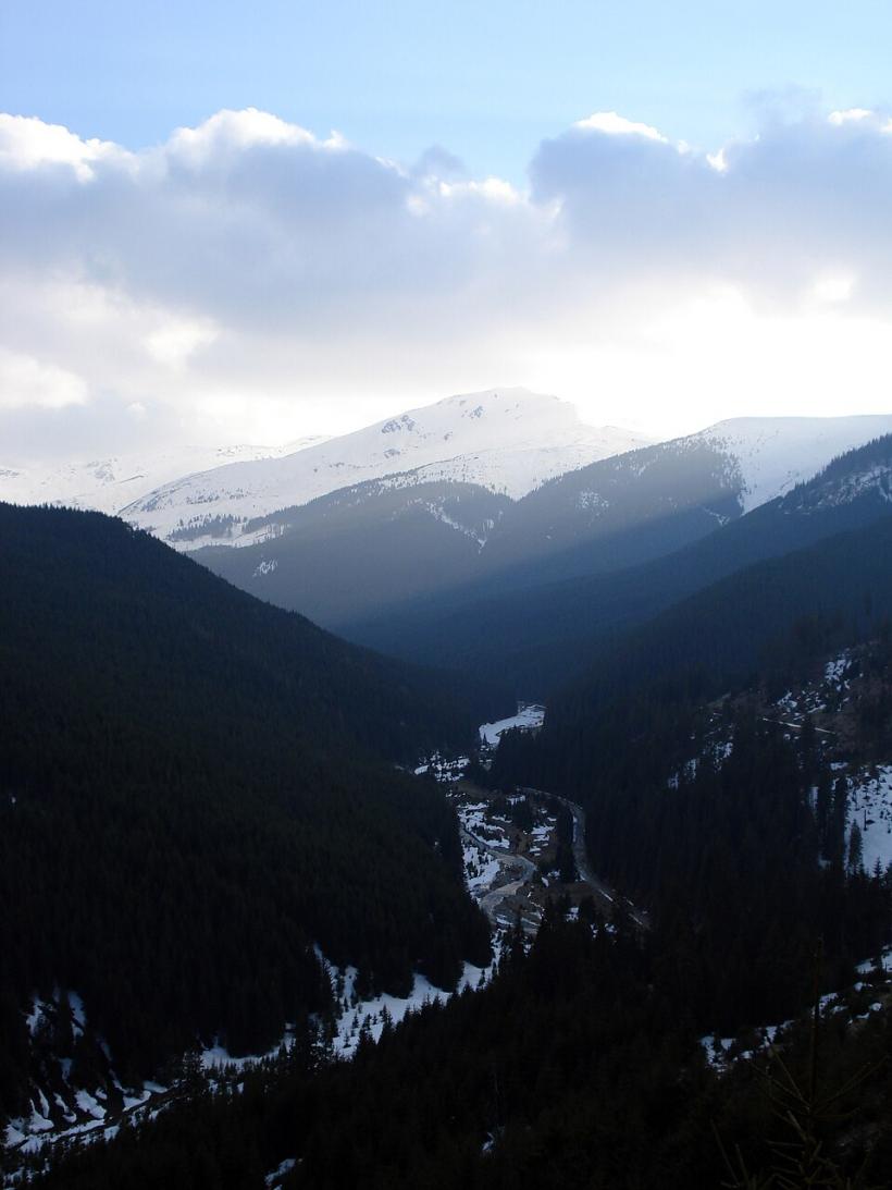 Prislop - ce înțelesuri are numele pasului din Carpați 18984844