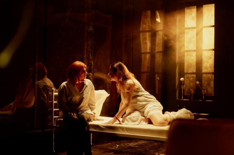 Primul proiect teatral al regizorului Botond Nagy pe scena Naționalului din Iași, premiera „Femeia – câmp de luptă” de Matei Vișniec 18985054