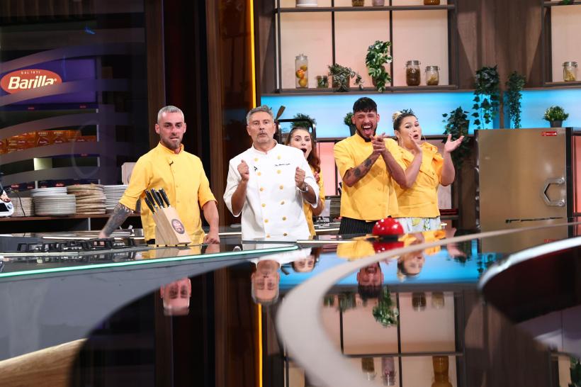 Chefi la cuțite, lider de audiență.  Schimbări în trei echipe, ieri, după duelul amuletelor dintre Chef Richard și Chef Orlando 18985191