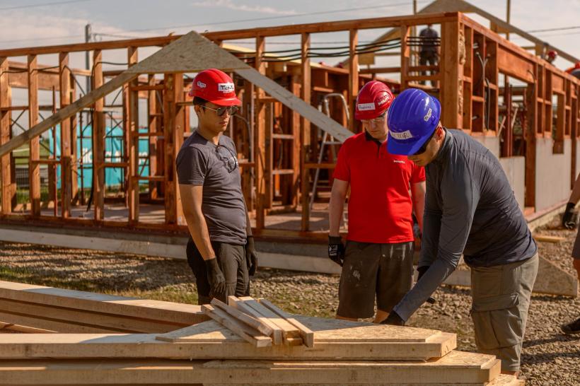 Povestea tragică a Anei și lui Victor, românii care au murit în Tenerife. Au ajutat zeci de familii afectate de explozia din Rahova 18985160