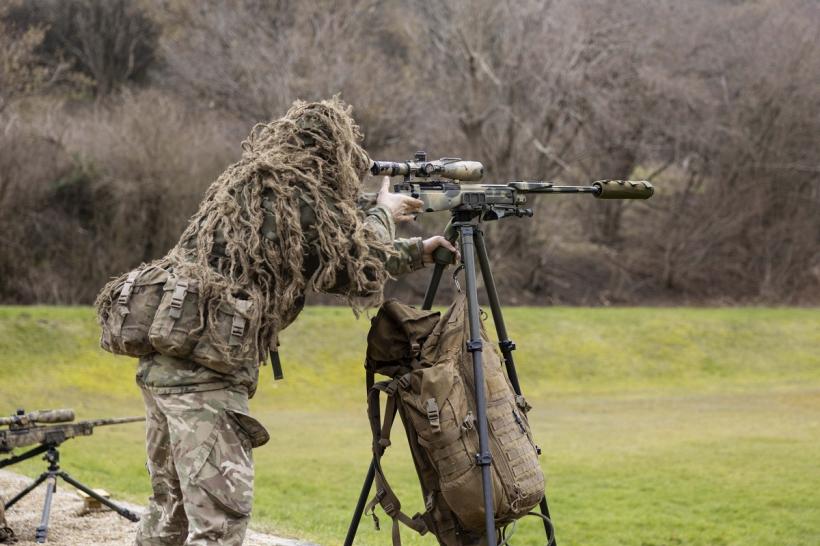 Marea Britanie face pregătiri de război 18985291