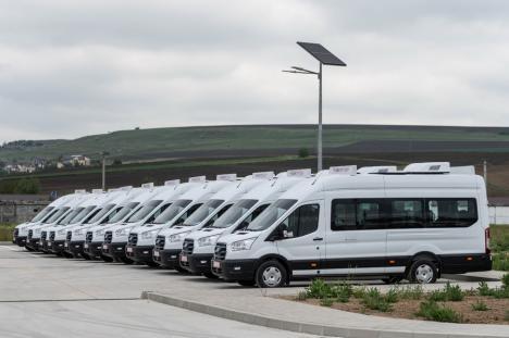 Suspiciuni de fraudă de peste 150 de milioane de euro: DNA, percheziții de amploare pentru achiziția microbuzelor școlare electrice