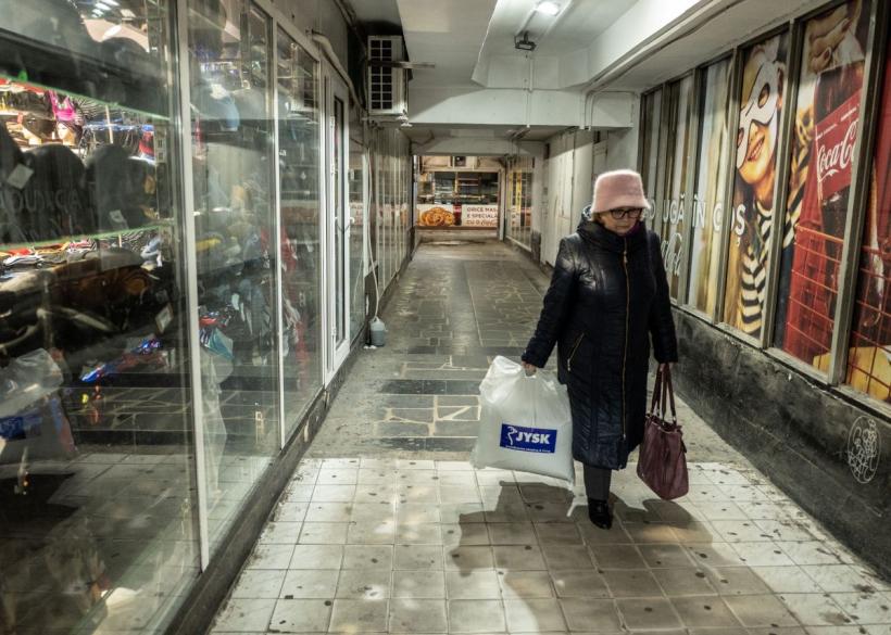 Sărăcia îi alungă din țară. 90 de moldoveni pe zi au părăsit Republica Moldova