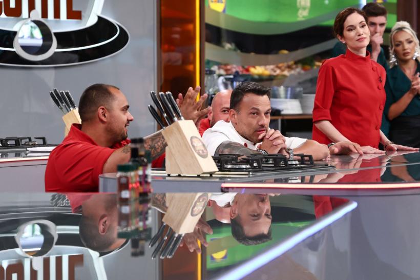 Diseară, la Chefi la cuțite: rezultat fără precedent al jocului de început - unul dintre jurați va obține o superputere. Echipele, provocate în battle de două amulete 18985663