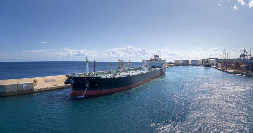 Trump anunță blocada totală a Venezuelei. Petrolierele nu mai pot intra sau ieși din țară