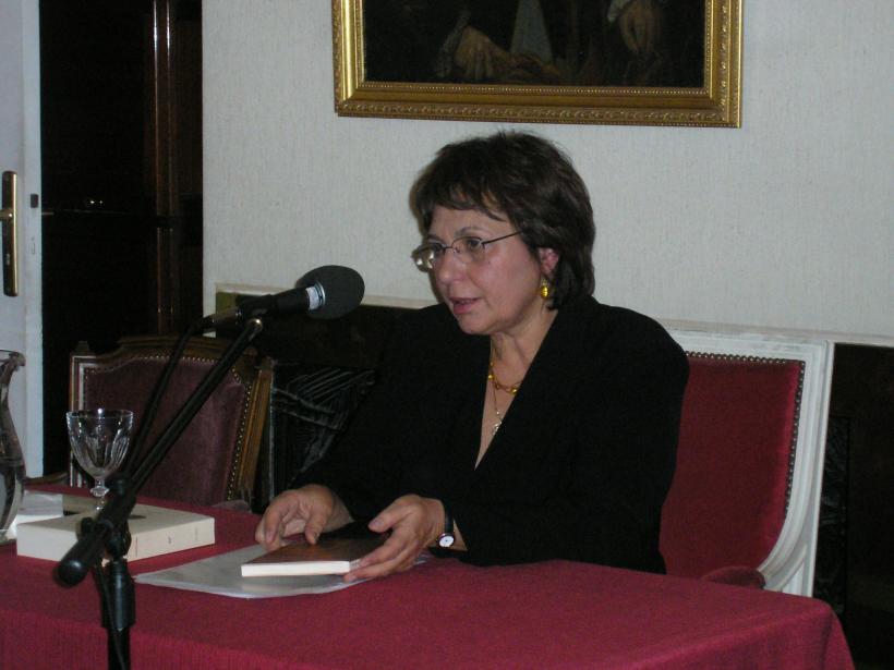 „Iubirea se trăiește, nu se vorbește!” 18986133