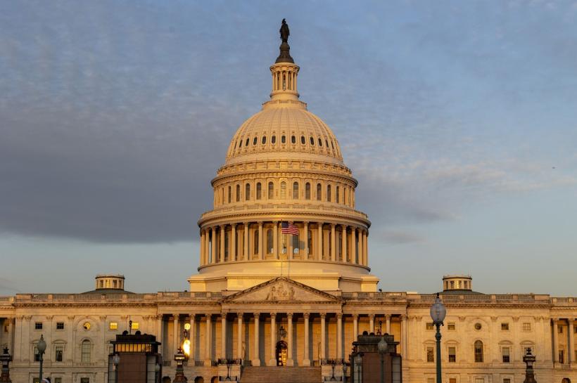 Legislatorii din SUA adoptă o interdicție privind tratamentele pentru minorii transgender 18986210