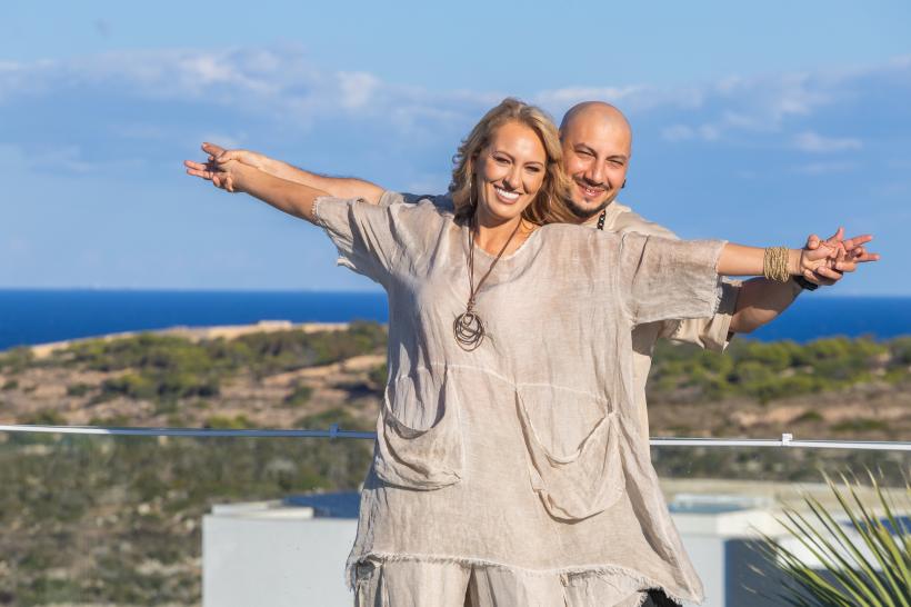 NiCK NND și soția lui, Cătălina Marin, după 33 de ani de relație, pornesc într-o nouă aventură împreună, la Power Couple: ”Lecțiile le-am învățat din mers”