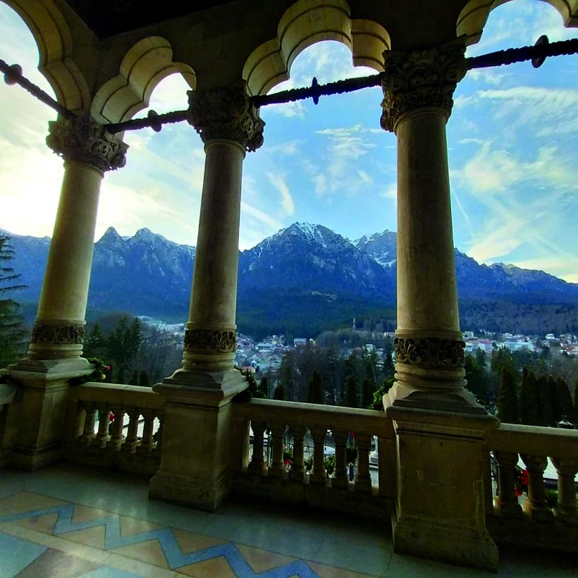 Peleșul și Castelul Cantacuzino, magnet pentru turiștii străini 18986324